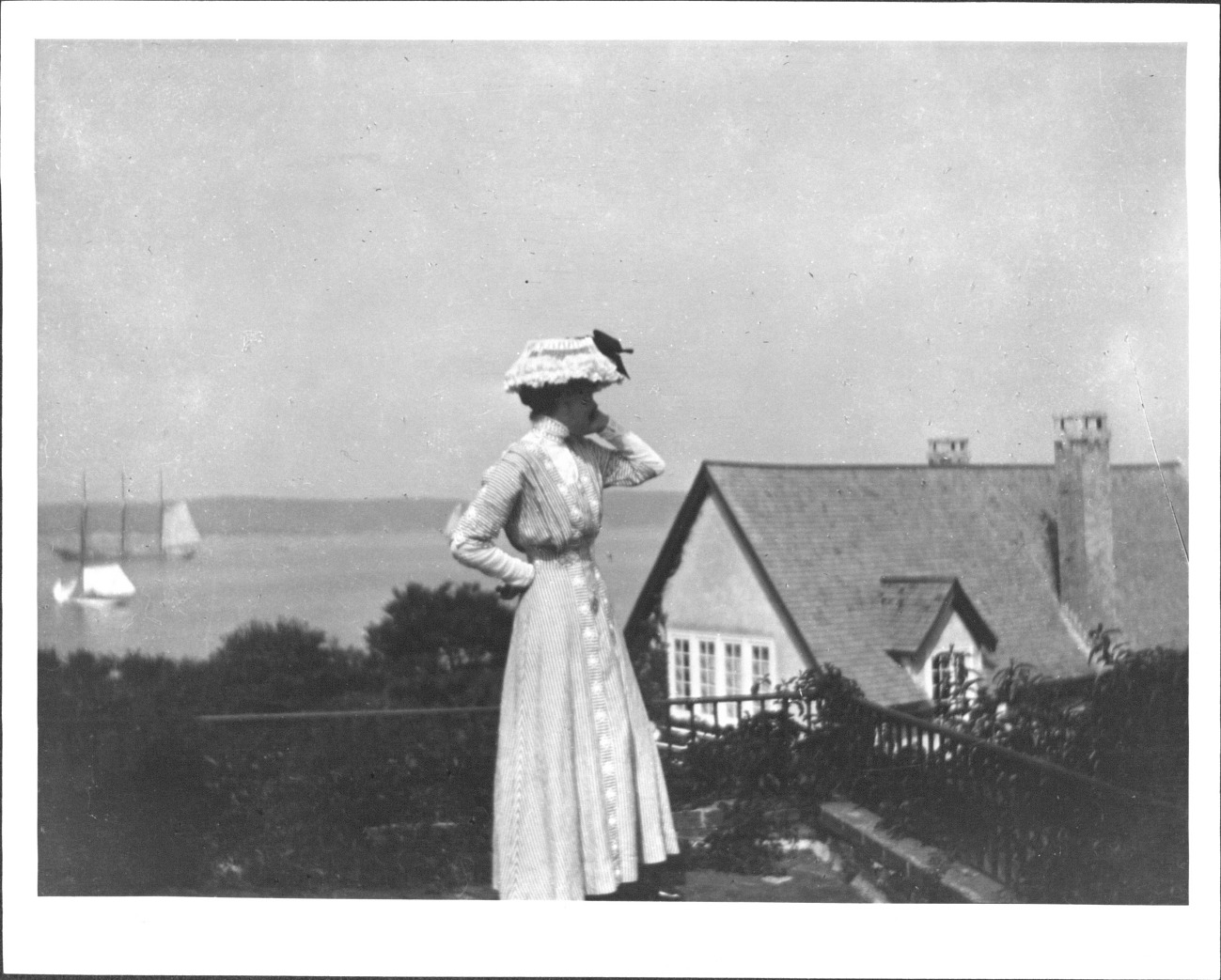 Portrait
          photograph of Cecilia Beaux, date unknown, via Archives of American
          Art, Smithsonian Institution, Washington D.C.